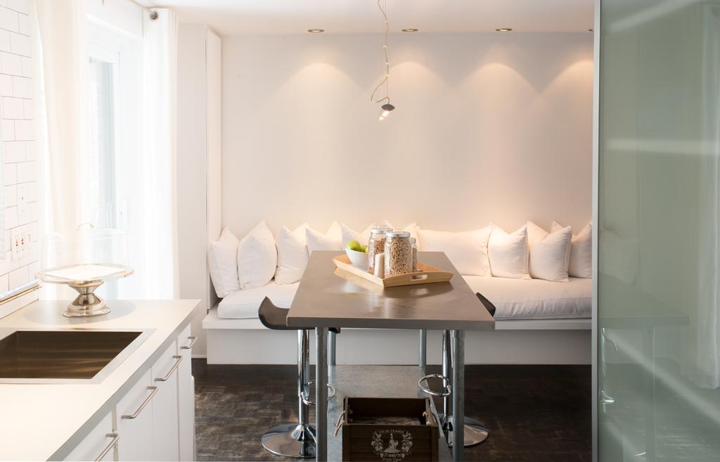 Studio Living Bed & Breakfast 3*
